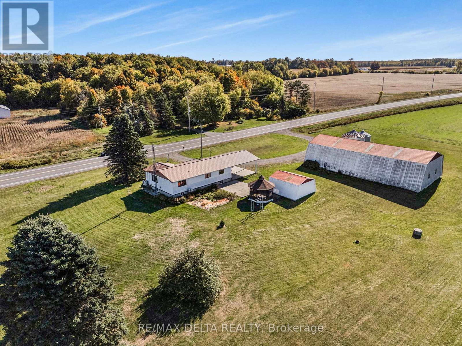 2894 County Road 9 Road, The Nation, Ontario  K0B 1G0 - Photo 38 - X12791152