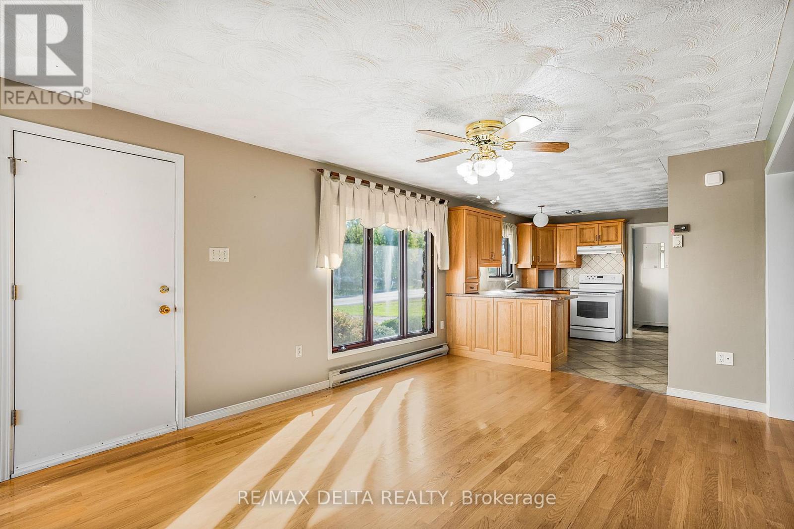 2894 County Road 9 Road, The Nation, Ontario  K0B 1G0 - Photo 8 - X12791152