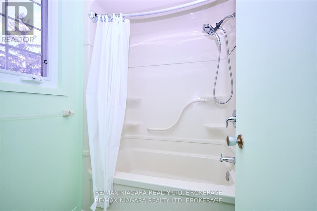 7060 Garner Road, Niagara Falls, Ontario  L2E 6S4 - Photo 34 - X12791158