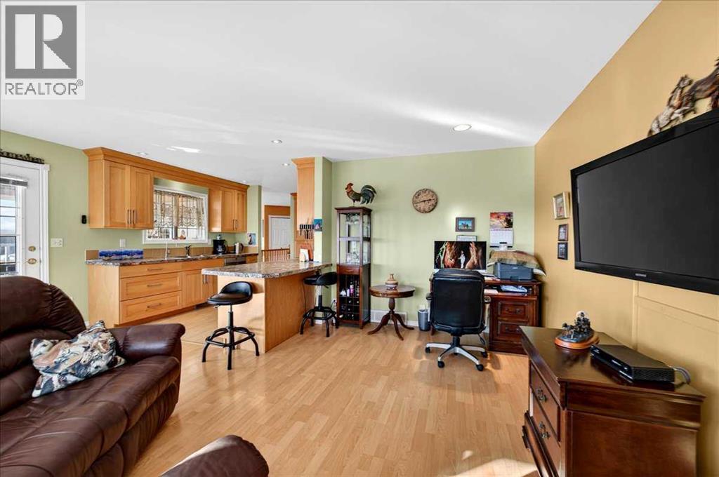 15, 31240 Range Road 20 A, Rural Mountain View County, Alberta  T0M 0W0 - Photo 17 - A2286159