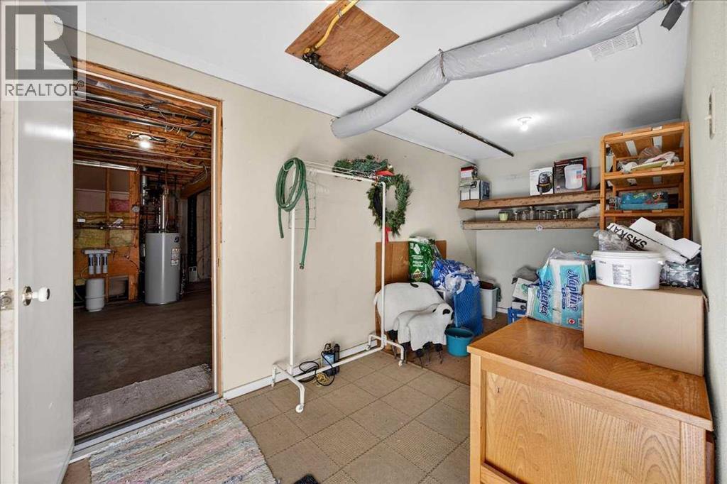 15, 31240 Range Road 20 A, Rural Mountain View County, Alberta  T0M 0W0 - Photo 35 - A2286159