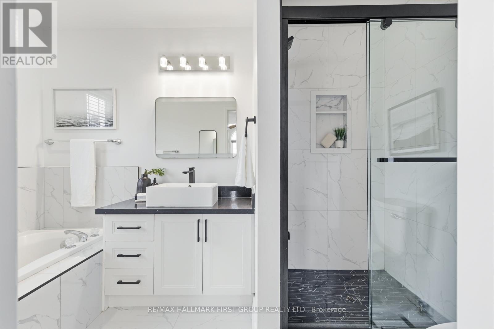 52 Playfair Road, Whitby, Ontario  L1N 9S6 - Photo 14 - E12791134