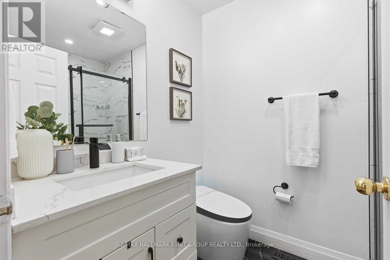 52 Playfair Road, Whitby, Ontario  L1N 9S6 - Photo 18 - E12791134