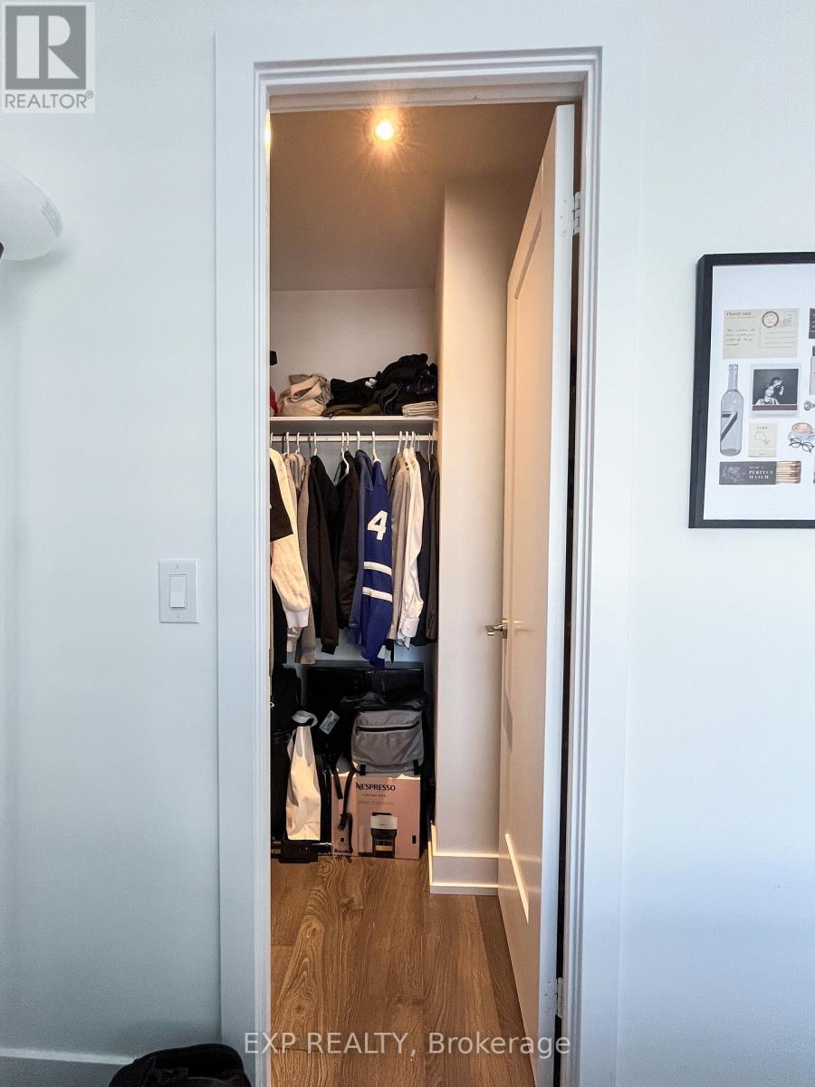 5 Mabelle Avenue, Toronto, Ontario  M9A 0C8 - Photo 19 - W12791148