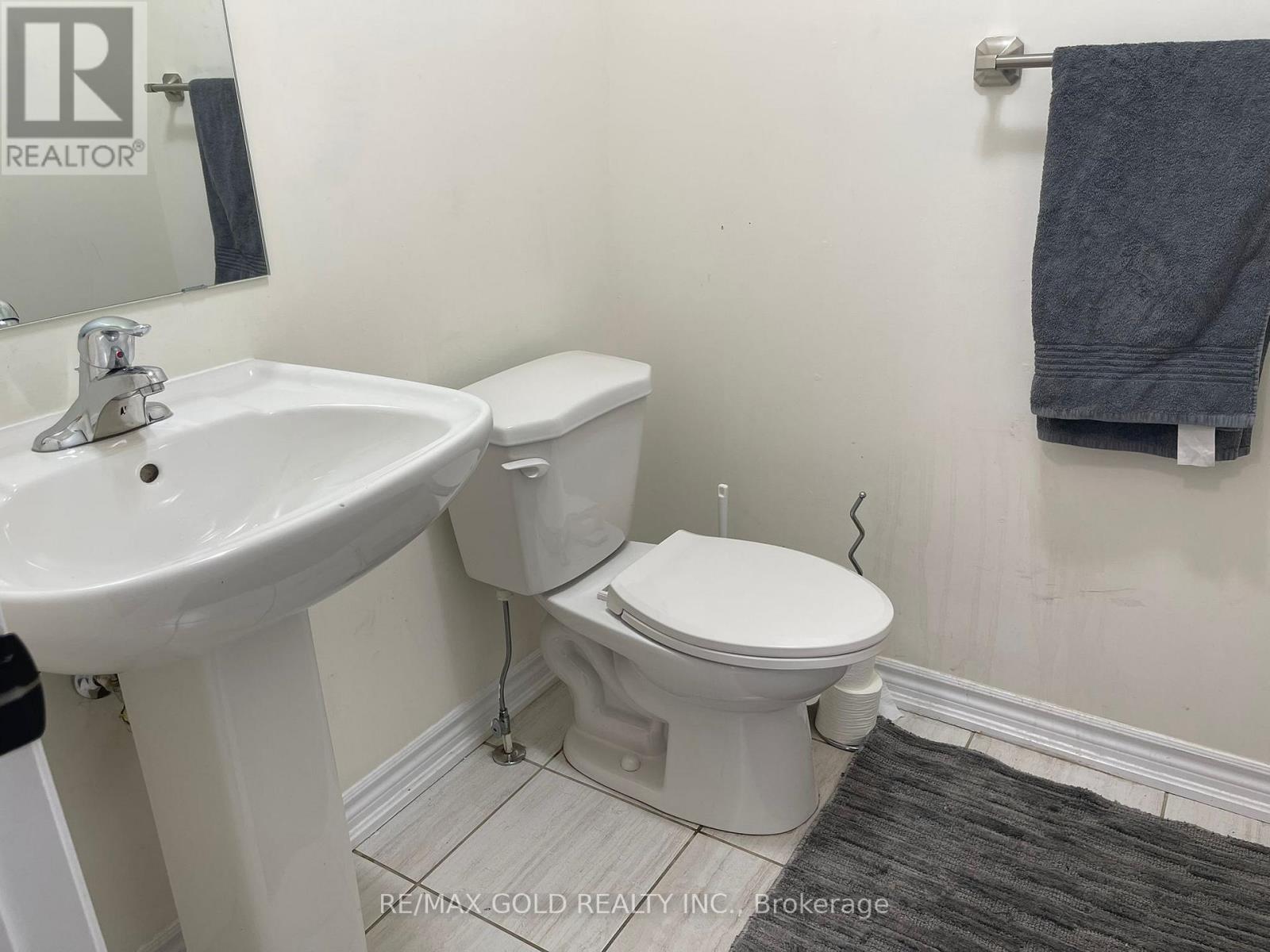 537 Veterans Drive, Brampton, Ontario  L7A 5A6 - Photo 19 - W12791166