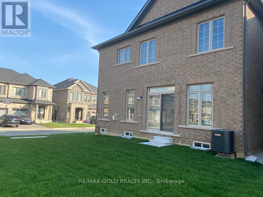 537 Veterans Drive, Brampton, Ontario  L7A 5A6 - Photo 7 - W12791166