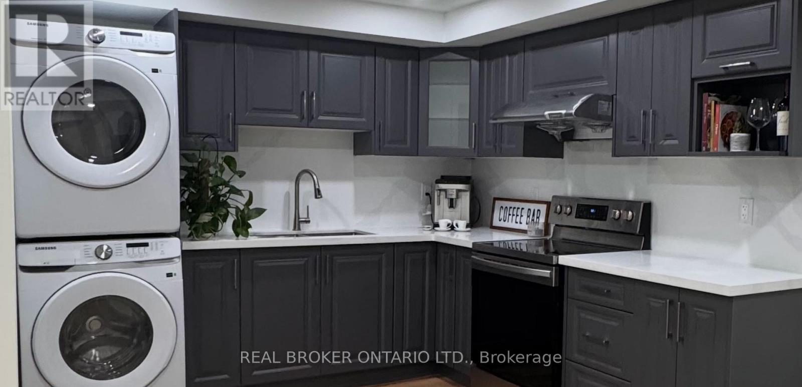 16 Jemima Road S, Brampton, Ontario  L7A 4T2 - Photo 3 - W12770124