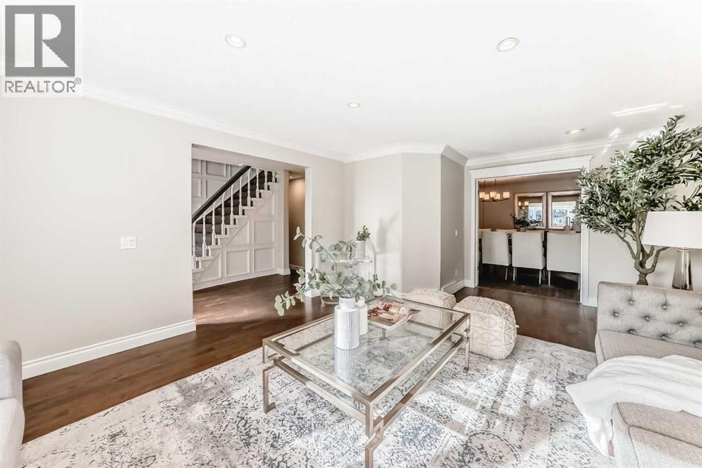 36 Stradbrooke Way Sw, Calgary, Alberta  T3H 1S5 - Photo 17 - A2283679