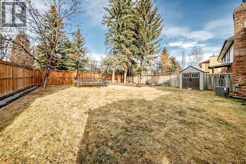 36 Stradbrooke Way Sw, Calgary, Alberta  T3H 1S5 - Photo 45 - A2283679