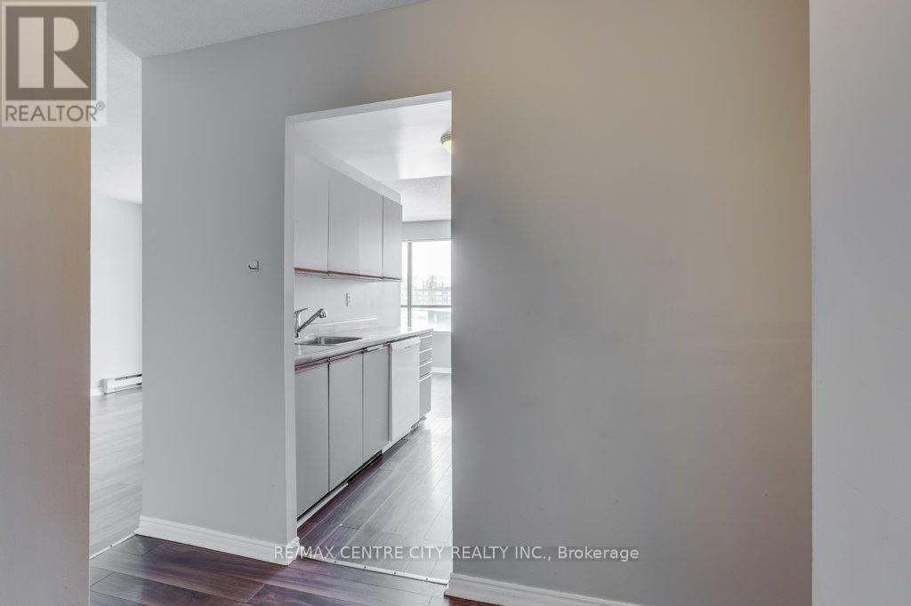 410 - 650 Cheapside Street, London East, Ontario  N5Y 5J8 - Photo 8 - X12791186