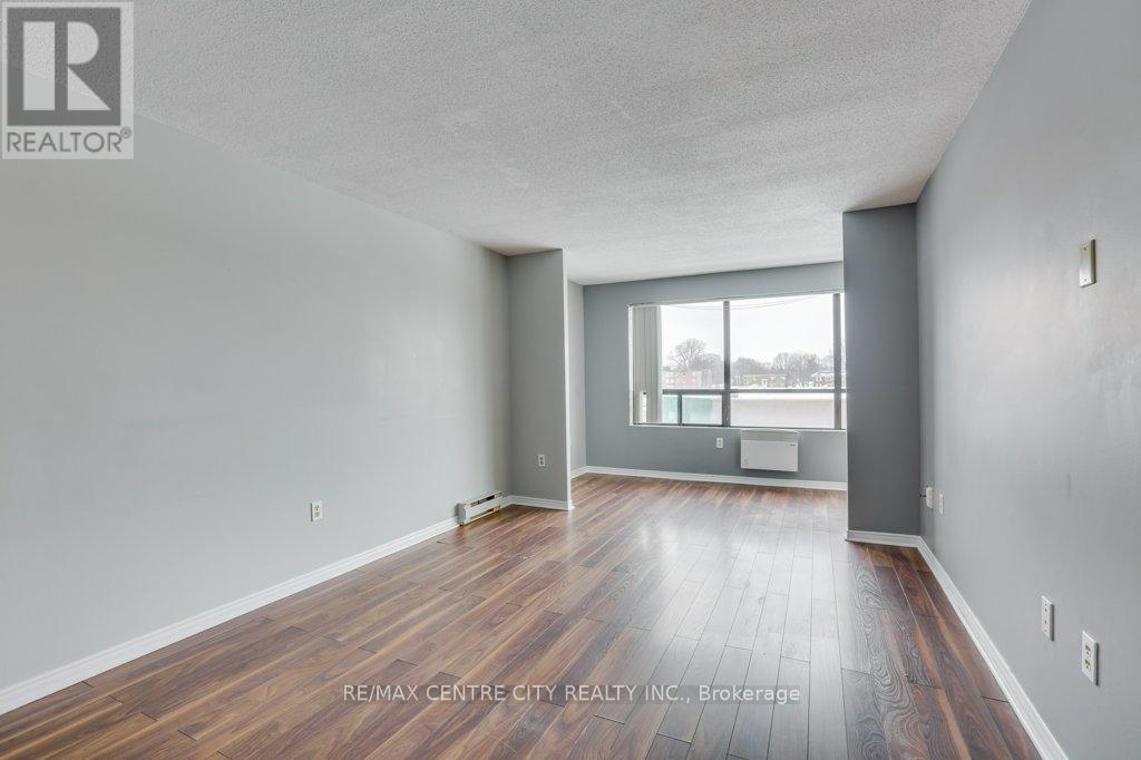 410 - 650 Cheapside Street, London East, Ontario  N5Y 5J8 - Photo 9 - X12791186