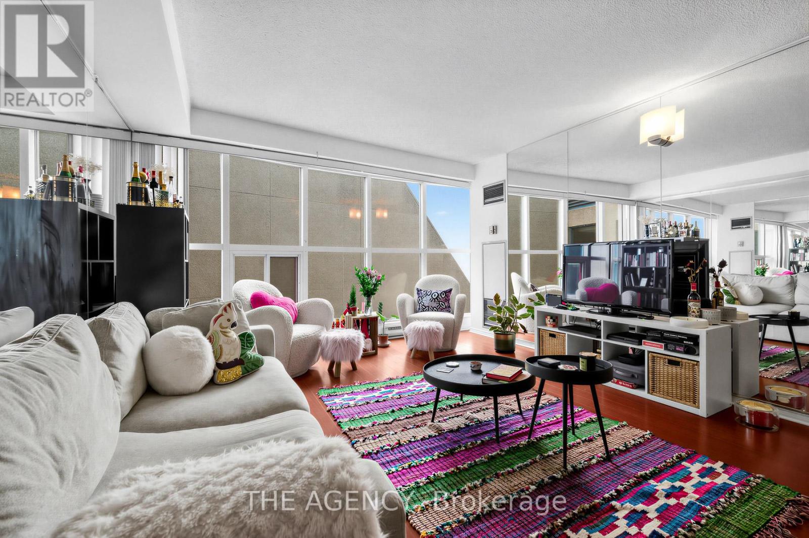 606 - 99 Harbour Square, Toronto, Ontario M5J 2H2 - Photo 13 - C12791184