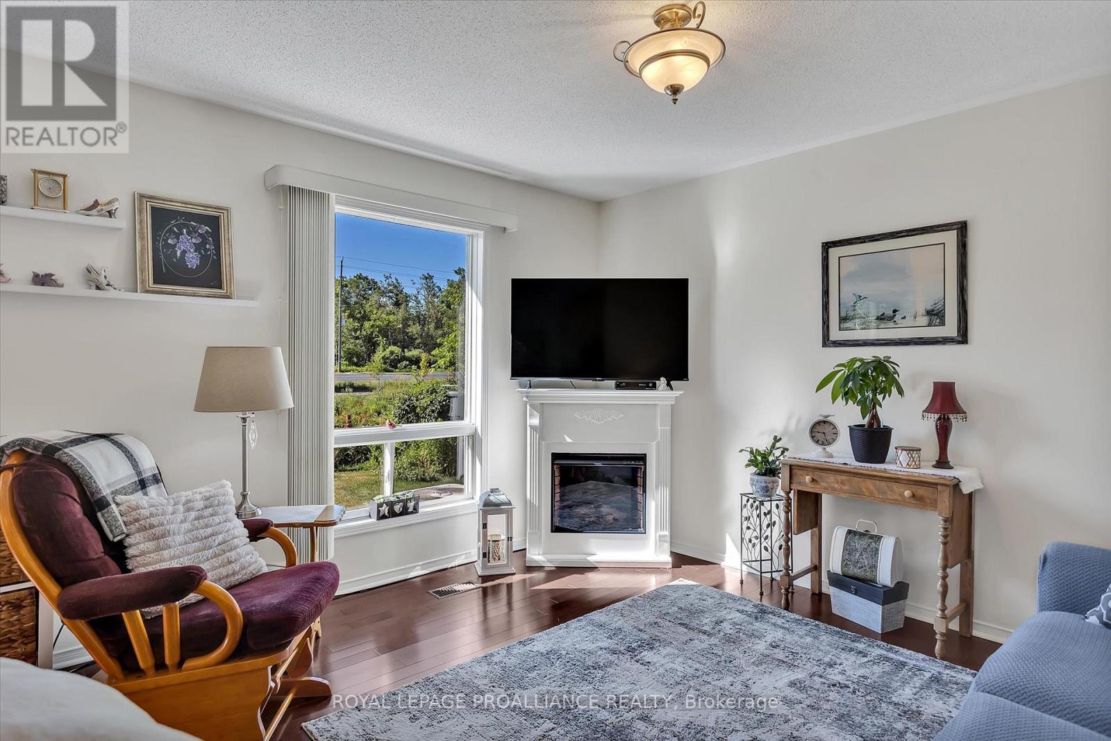 1269 Eagle Crescent, Peterborough, Ontario  K9K 2K6 - Photo 5 - X12791216