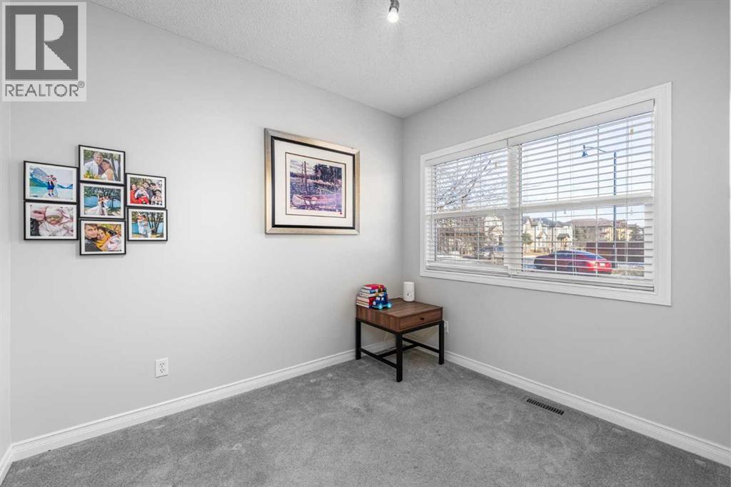 28 Crystal Shores Heights, Okotoks, Alberta  T1S 2K8 - Photo 16 - A2281479