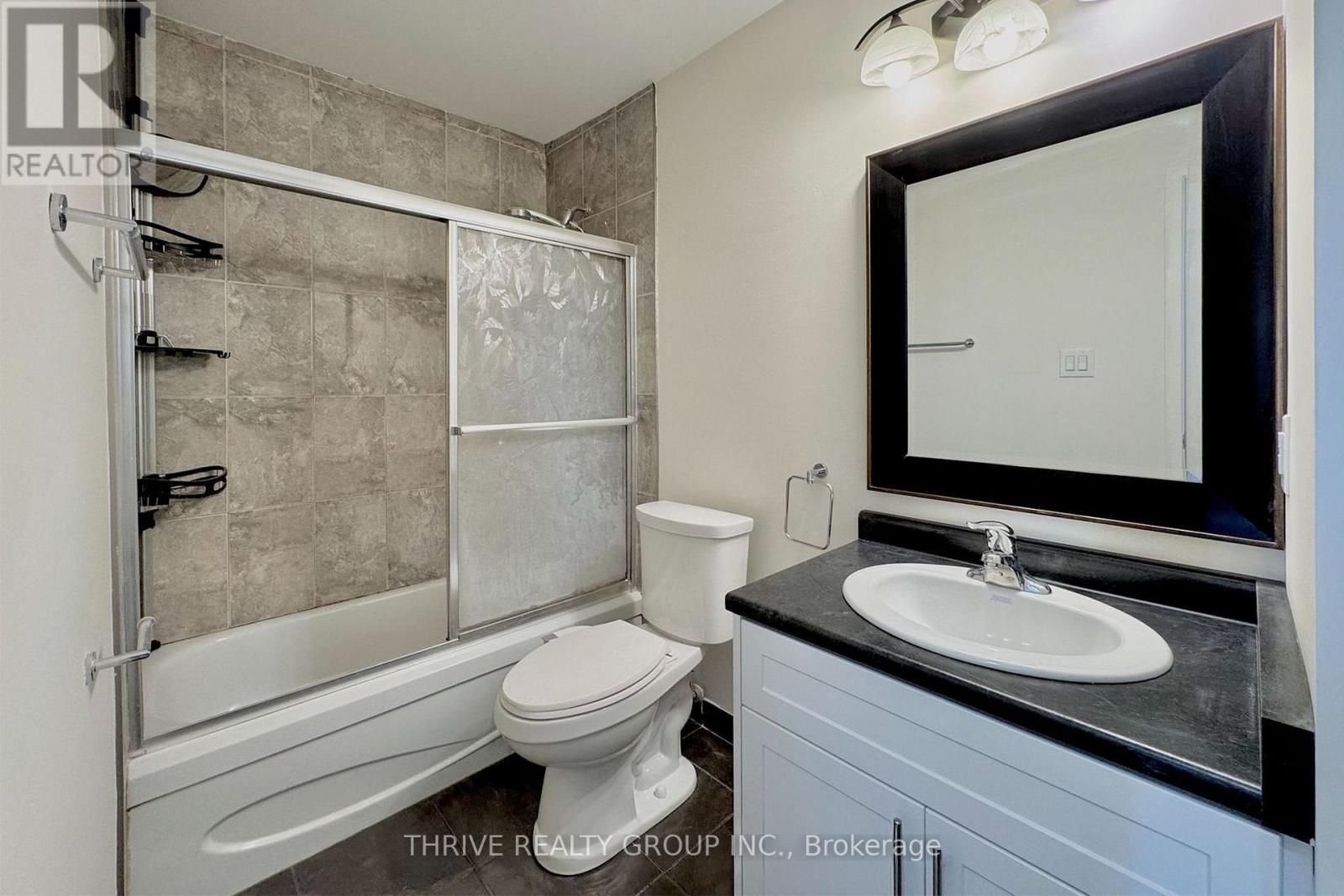 117 - 1096 Jalna Boulevard, London South, Ontario  N6E 3B8 - Photo 8 - X12791210