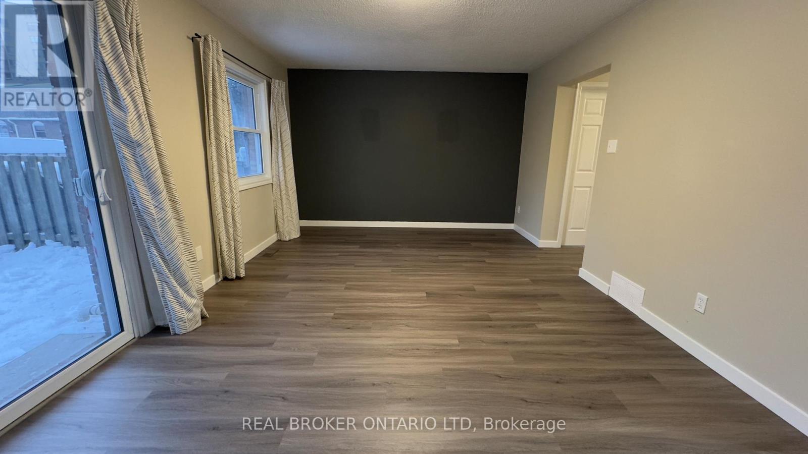 457 Wilkins Street, London South, Ontario  N6C 5B5 - Photo 15 - X12791220