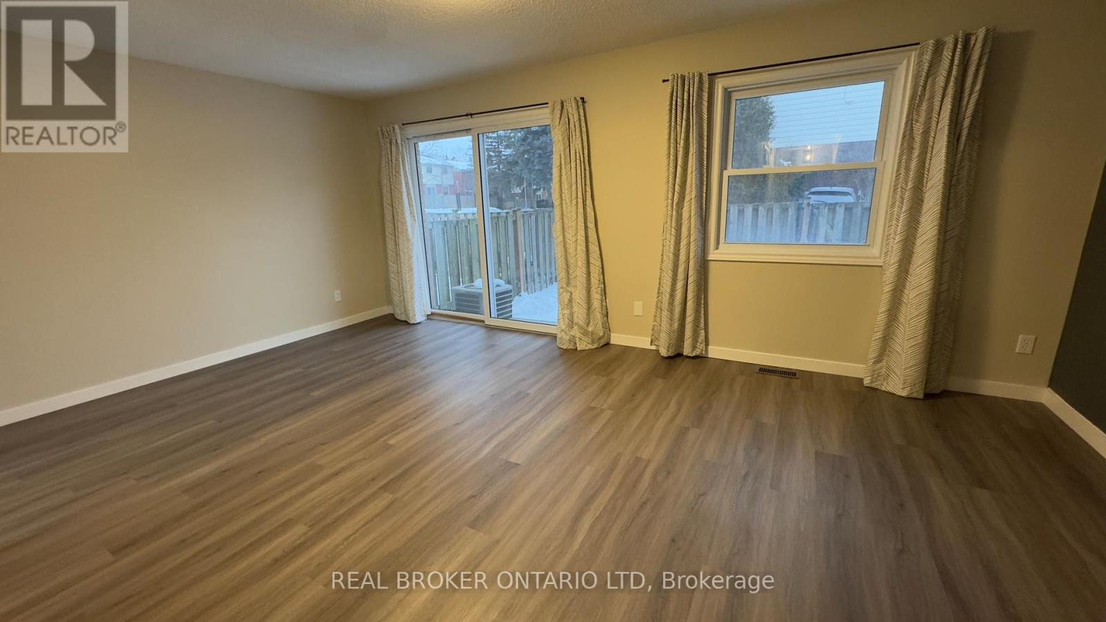 457 Wilkins Street, London South, Ontario  N6C 5B5 - Photo 16 - X12791220