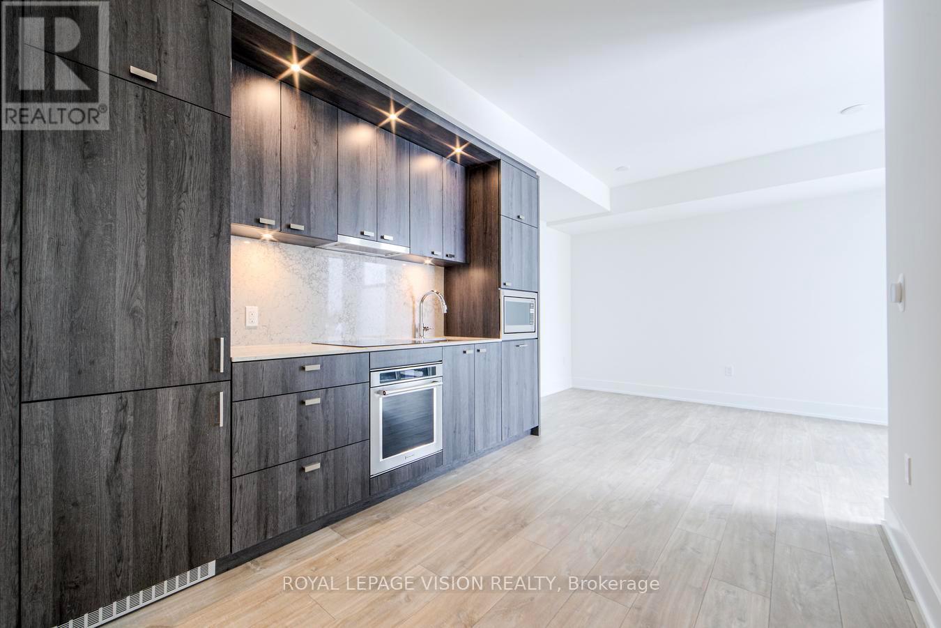 301 - 858 Dupont Street, Toronto, Ontario  M6G 0C1 - Photo 11 - W12778026