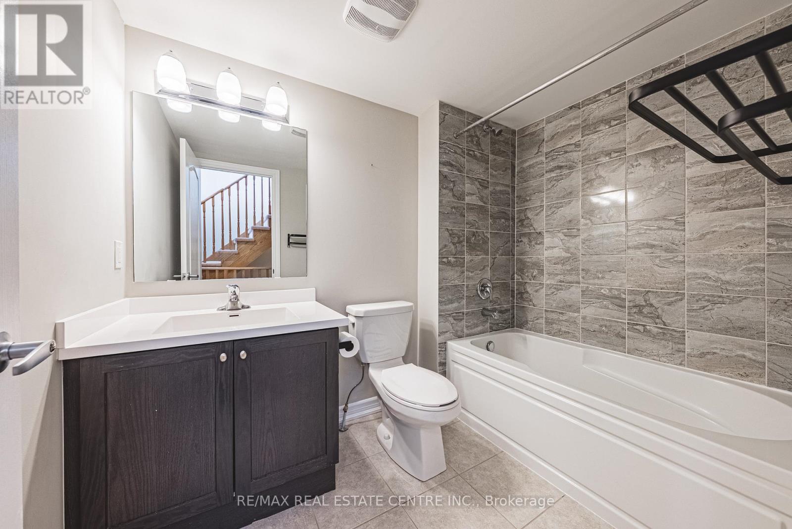 422 Athabasca Common S, Oakville, Ontario  L6H 0R5 - Photo 18 - W12789856