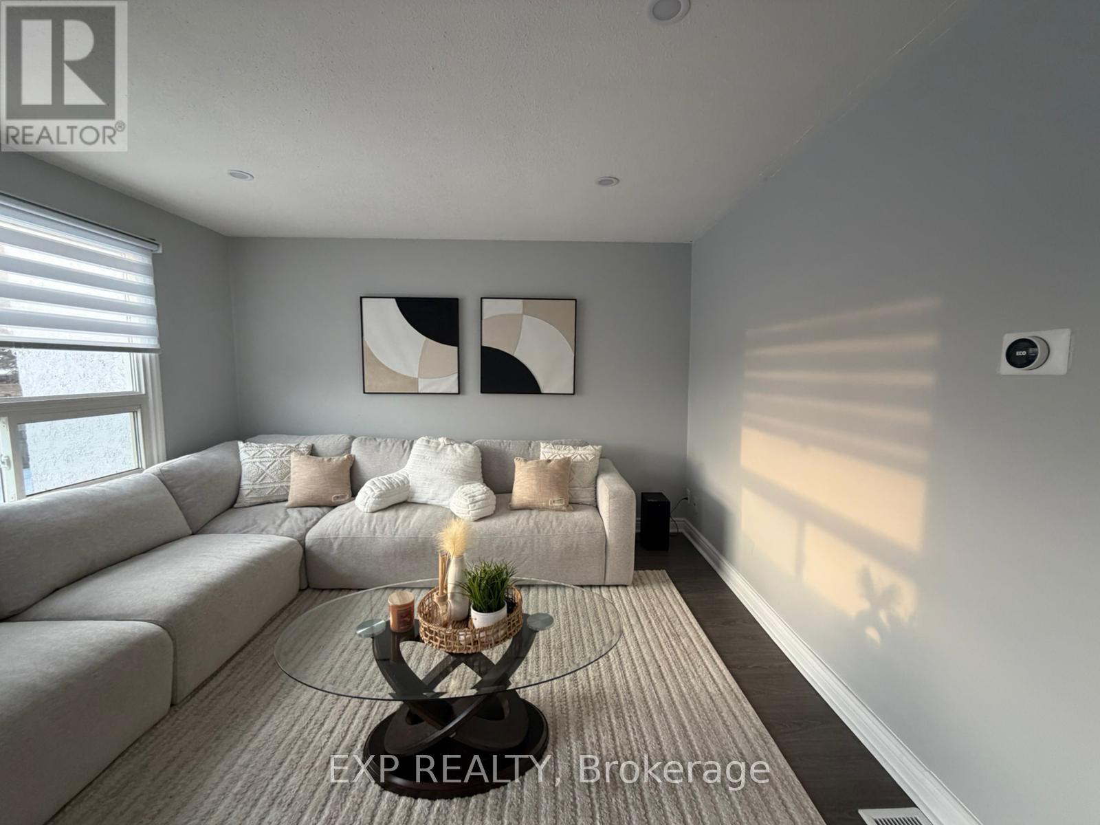 41 - 7001 Casey Street, Niagara Falls, Ontario  L2J 3G6 - Photo 3 - X12791208