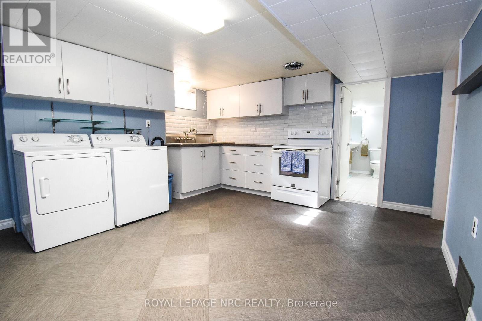 8 Roseland Avenue, St. Catharines, Ontario  L2M 5Z2 - Photo 21 - X12791214