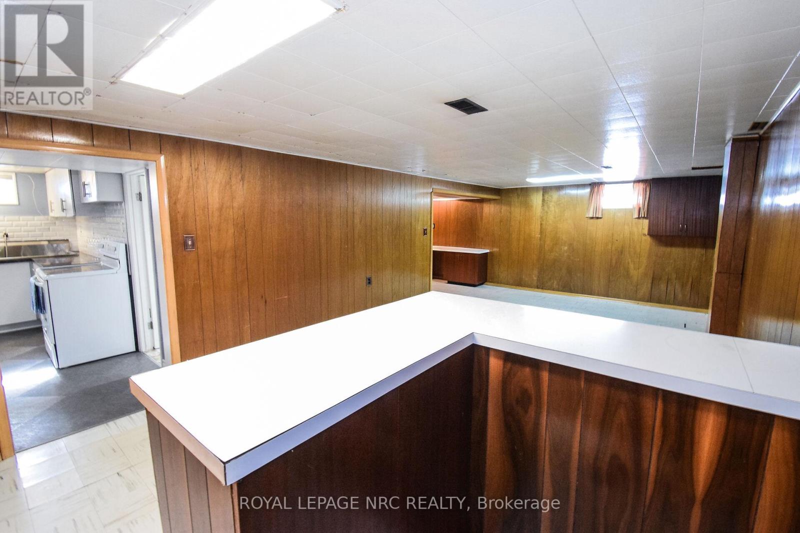 8 Roseland Avenue, St. Catharines, Ontario  L2M 5Z2 - Photo 27 - X12791214