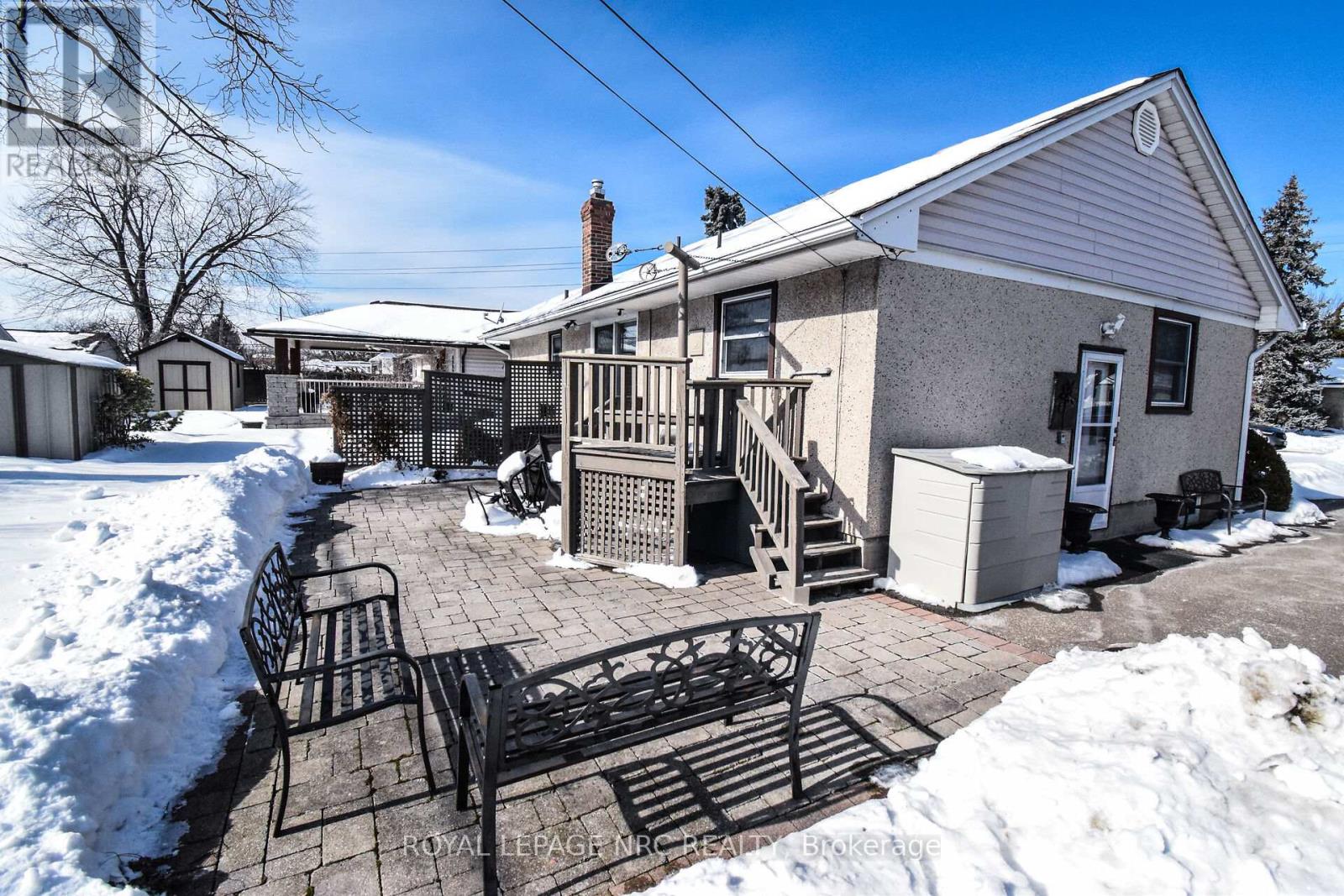 8 Roseland Avenue, St. Catharines, Ontario  L2M 5Z2 - Photo 36 - X12791214