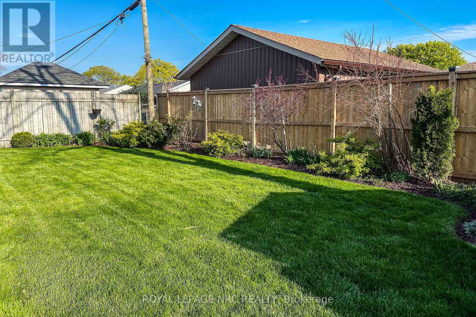 8 Roseland Avenue, St. Catharines, Ontario  L2M 5Z2 - Photo 40 - X12791214