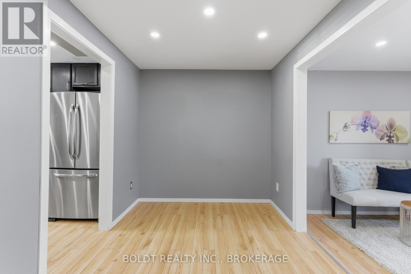 2 - 151 Linwell Road, St. Catharines, Ontario  L2N 6P3 - Photo 12 - X12791246