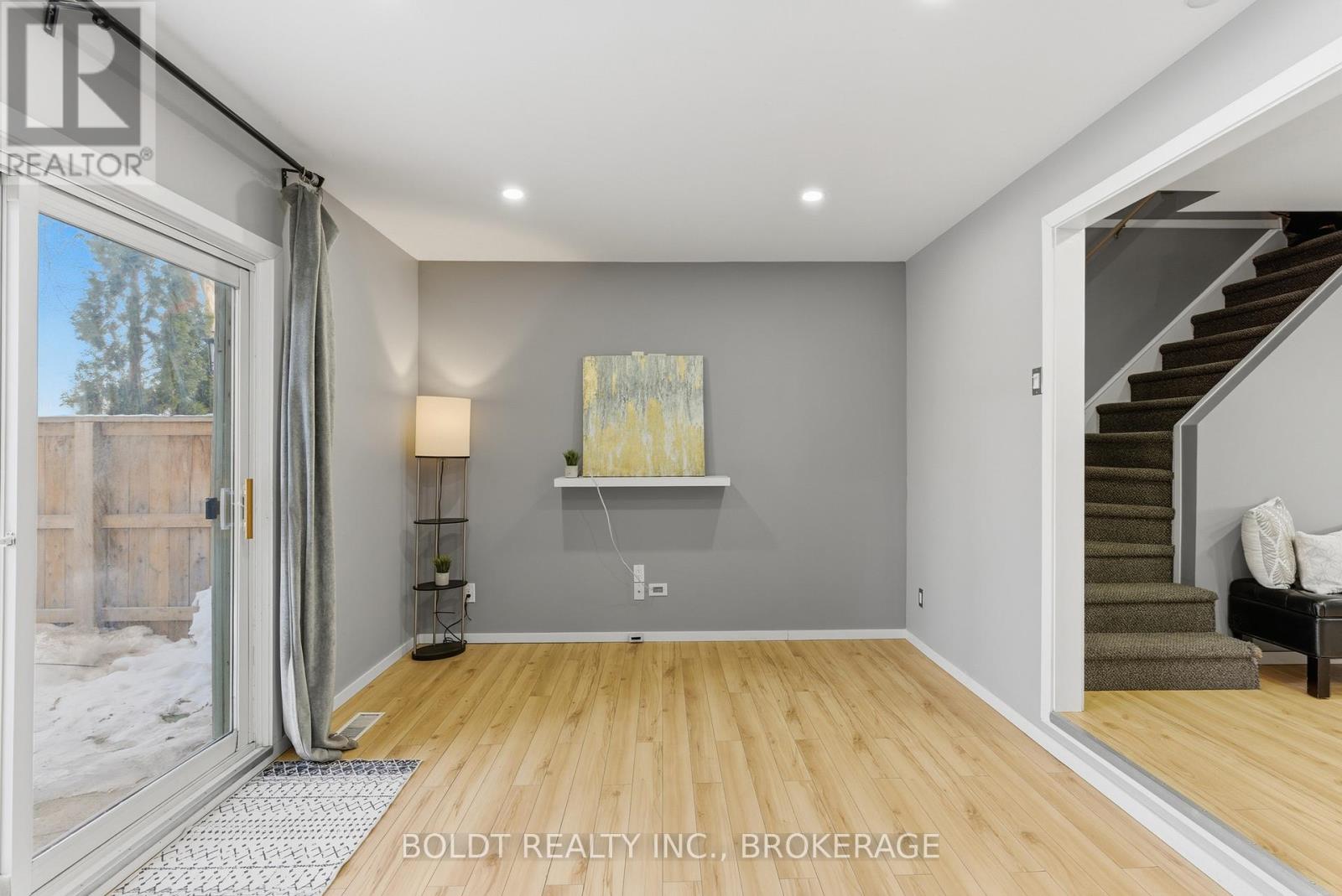 2 - 151 Linwell Road, St. Catharines, Ontario  L2N 6P3 - Photo 16 - X12791246