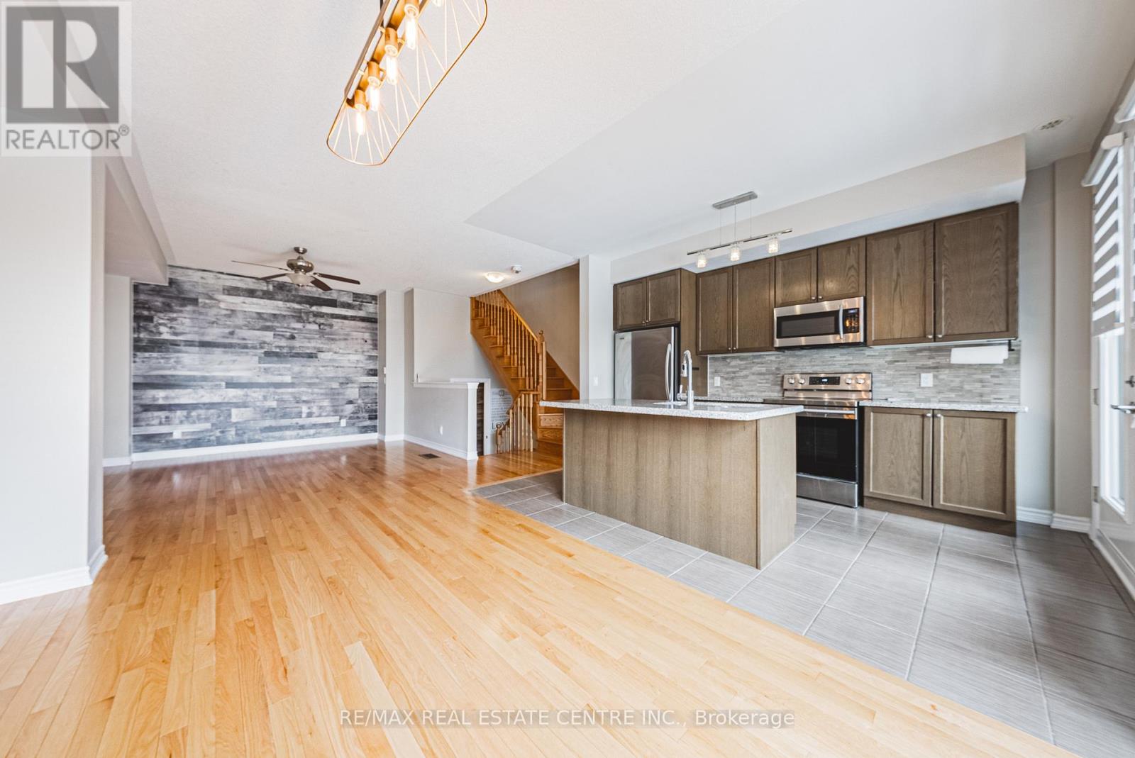 422 Athabasca Common S, Oakville, Ontario  L6H 0R5 - Photo 11 - W12789856