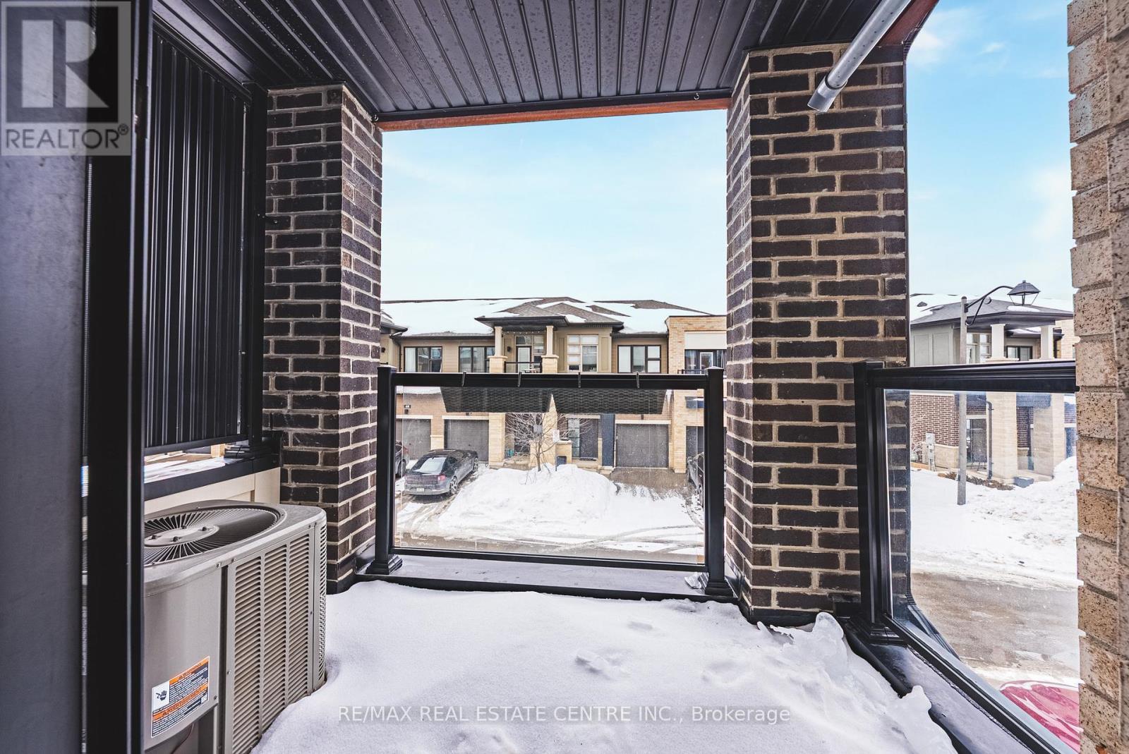 422 Athabasca Common S, Oakville, Ontario  L6H 0R5 - Photo 13 - W12789856