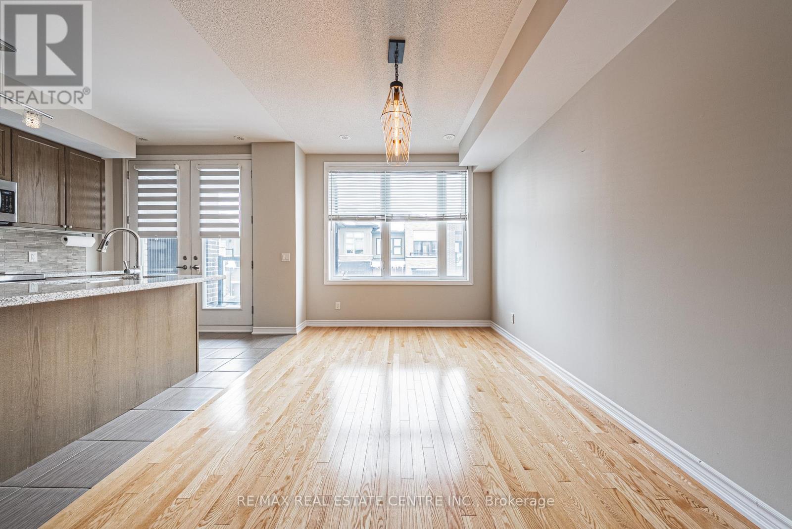 422 Athabasca Common S, Oakville, Ontario  L6H 0R5 - Photo 12 - W12789856