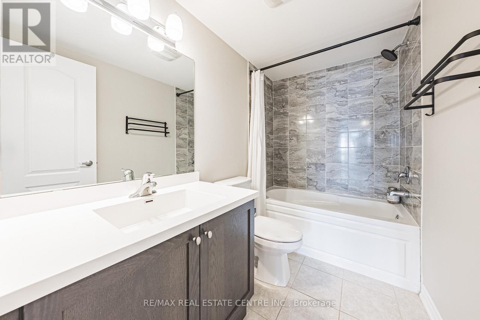 422 Athabasca Common S, Oakville, Ontario  L6H 0R5 - Photo 22 - W12789856