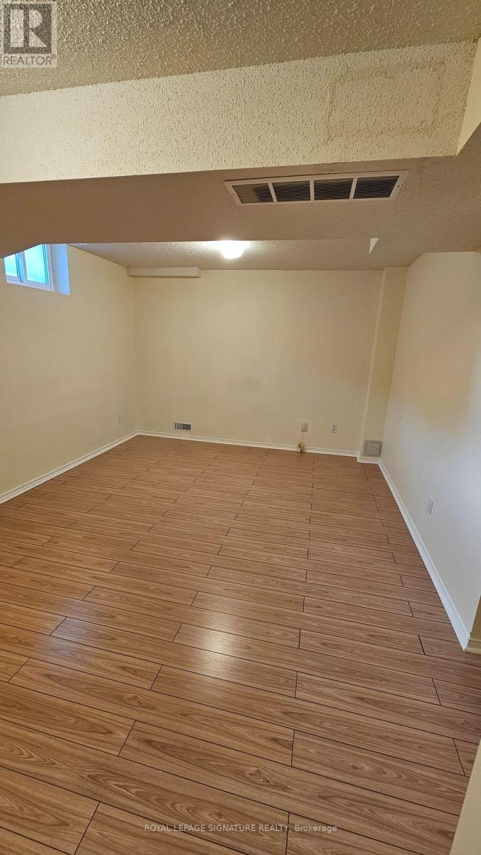 92 - 5223 Fairford Crescent, Mississauga (East Credit), Ontario  L5V 2M6 - Photo 17 - W12790042