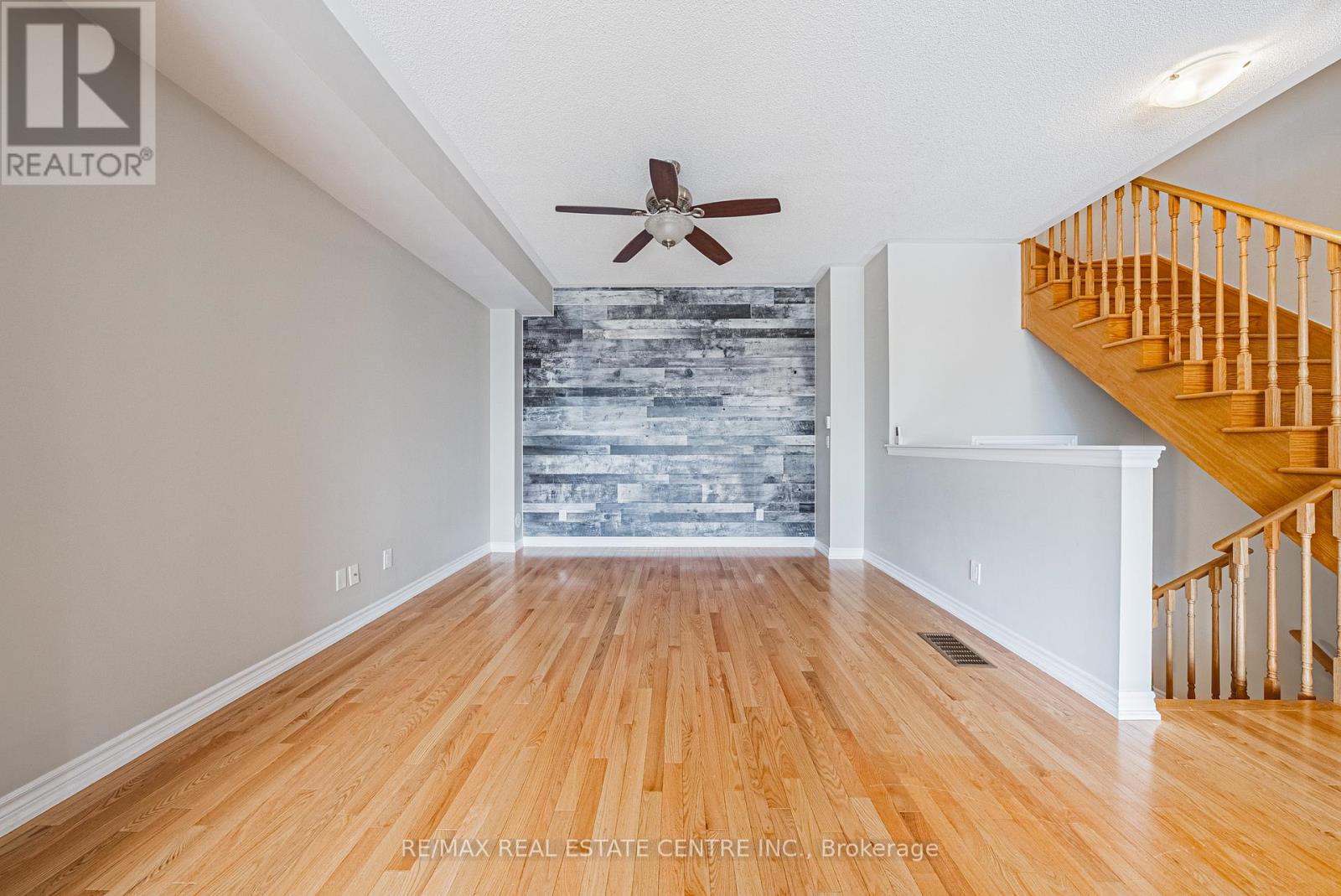 422 Athabasca Common S, Oakville, Ontario  L6H 0R5 - Photo 5 - W12789856