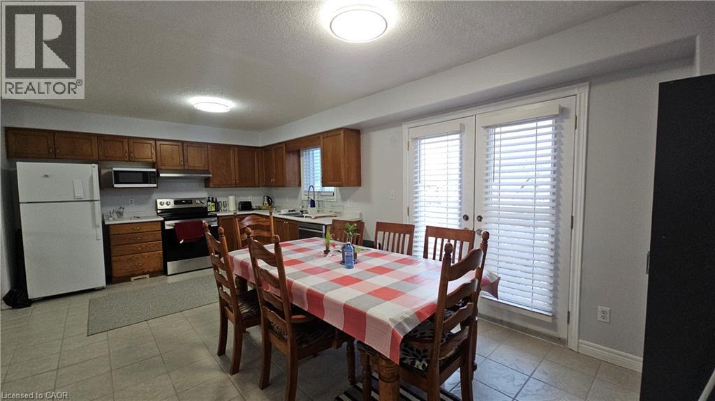 10 Doll Court Unit# Room 3, Kitchener, Ontario  N2E 4H1 - Photo 14 - 40805429