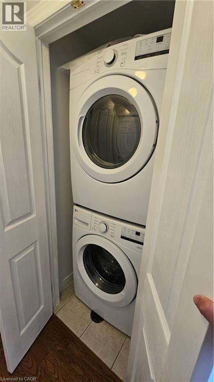 10 Doll Court Unit# Room 2, Kitchener, Ontario  N2E 4H1 - Photo 6 - 40805430