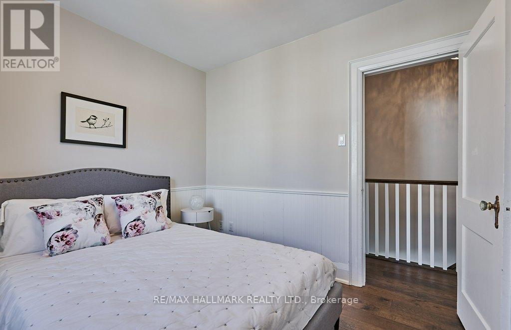 10 Elm Road, Toronto, Ontario  M5M 3T2 - Photo 14 - C12791244