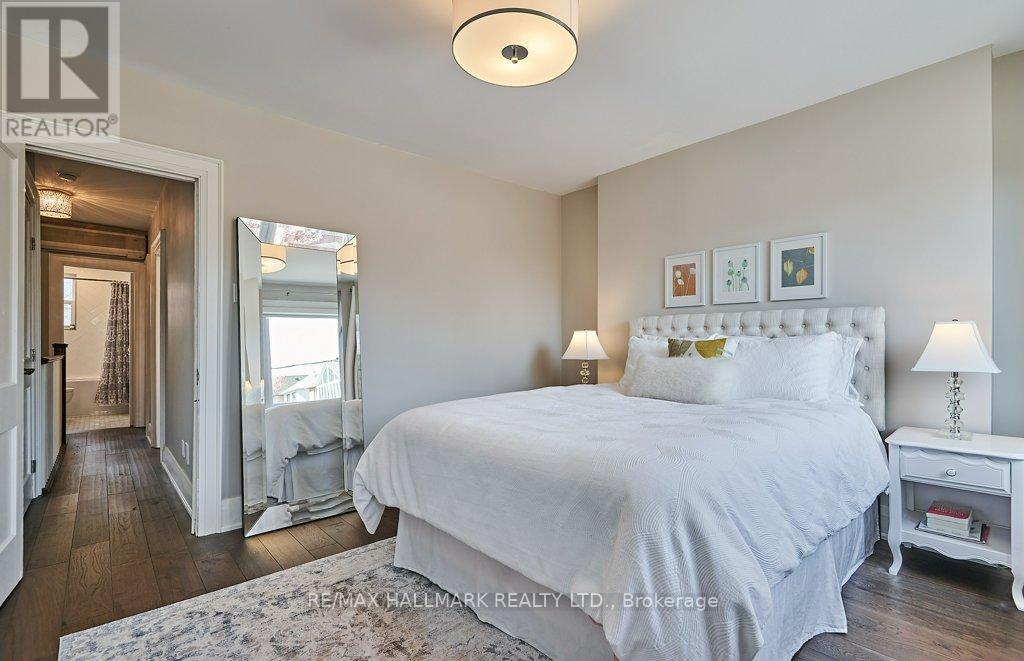 10 Elm Road, Toronto, Ontario  M5M 3T2 - Photo 16 - C12791244