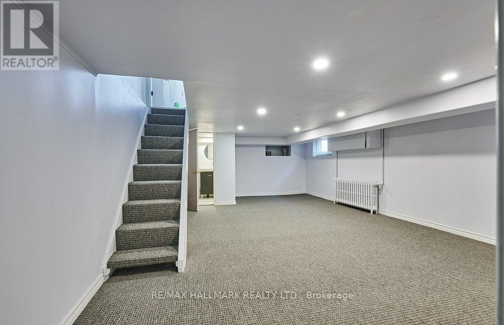 10 Elm Road, Toronto, Ontario  M5M 3T2 - Photo 18 - C12791244