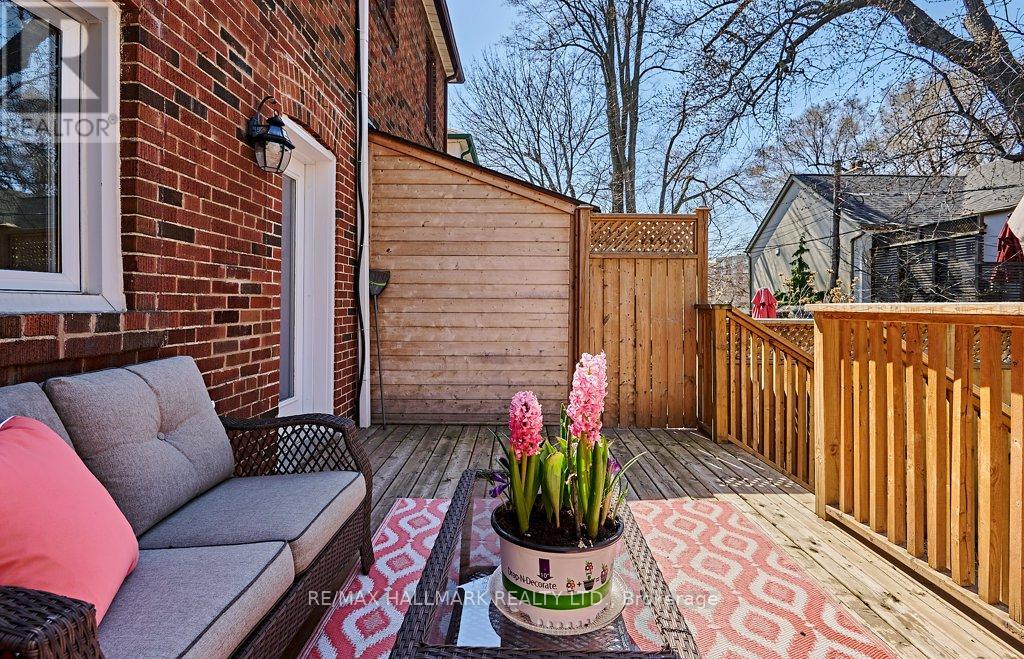 10 Elm Road, Toronto, Ontario  M5M 3T2 - Photo 23 - C12791244