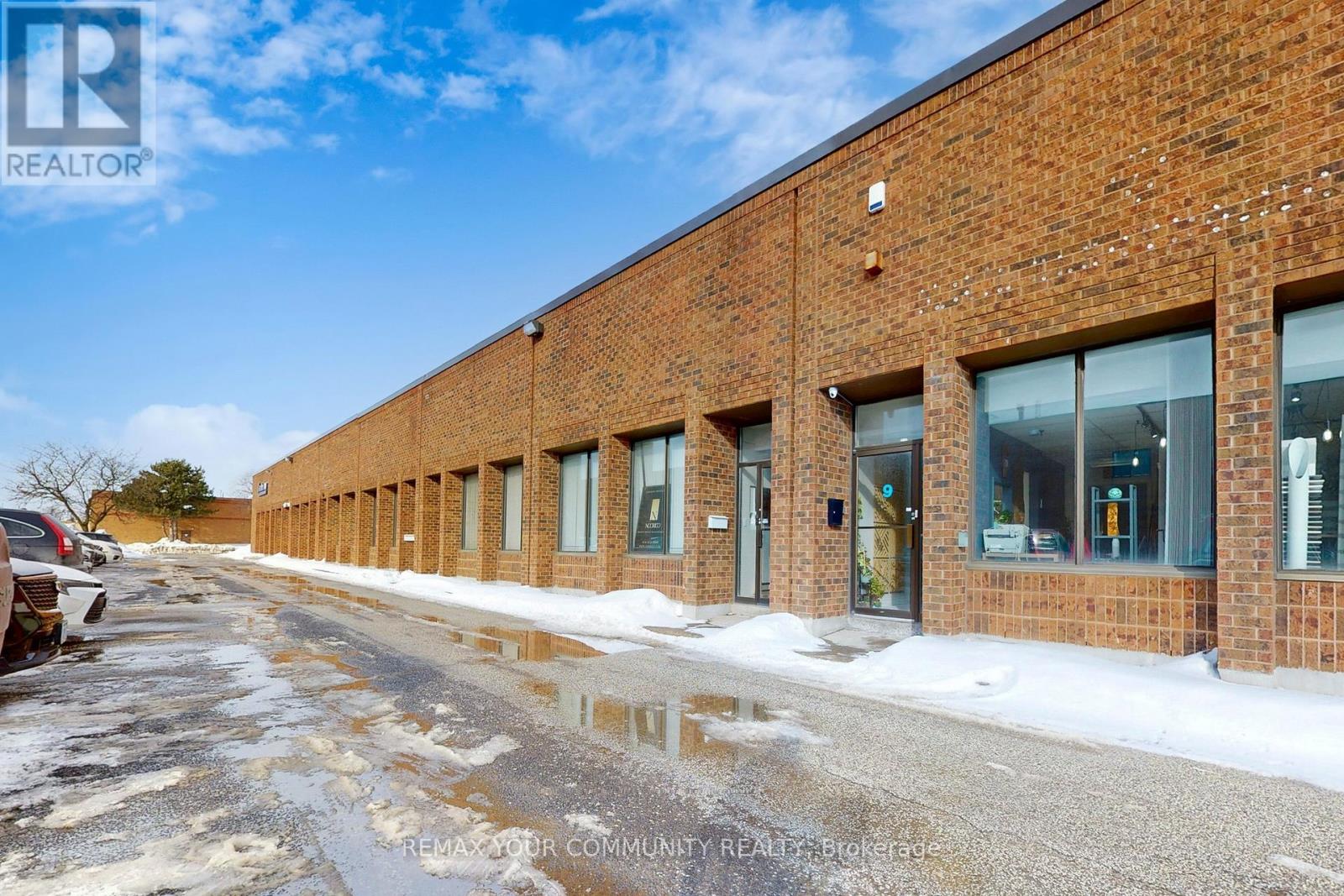 9 - 83 Citation Drive, Vaughan, Ontario  L4K 2Z6 - Photo 3 - N12791258