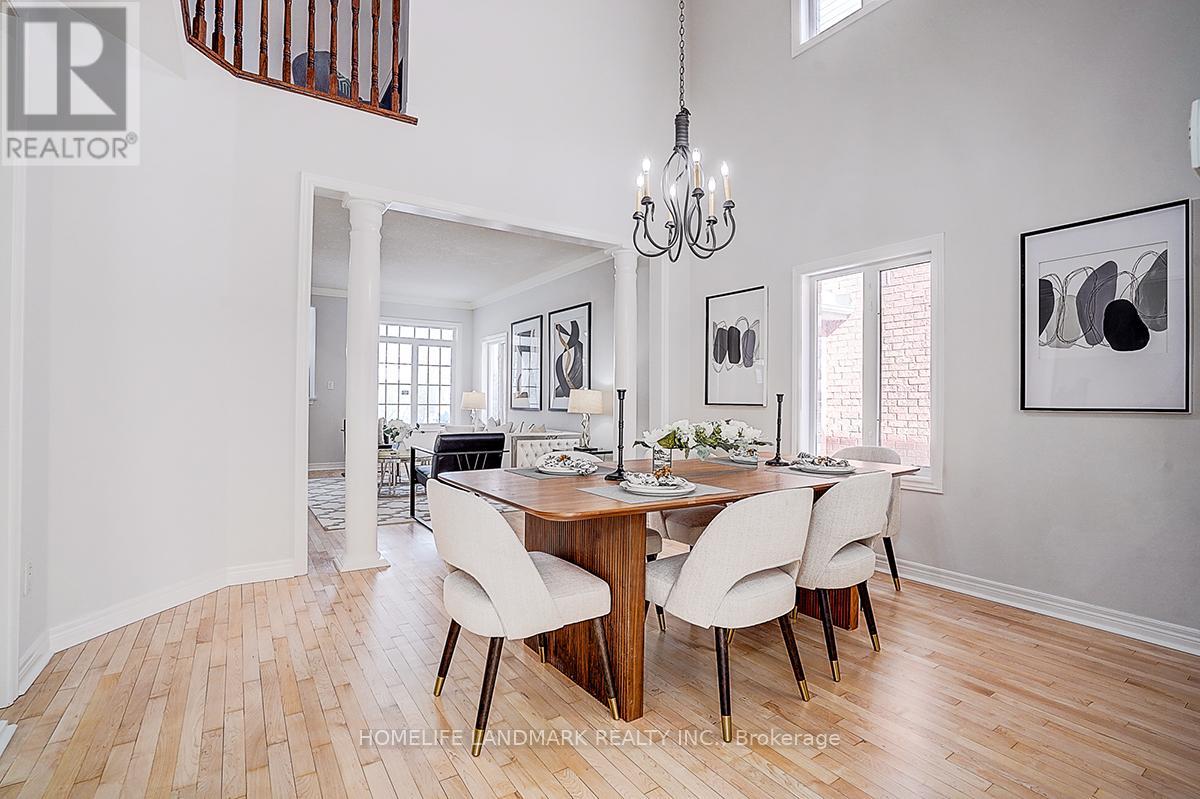 87 Castlemore Avenue, Markham, Ontario  L6C 2P7 - Photo 15 - N12791260