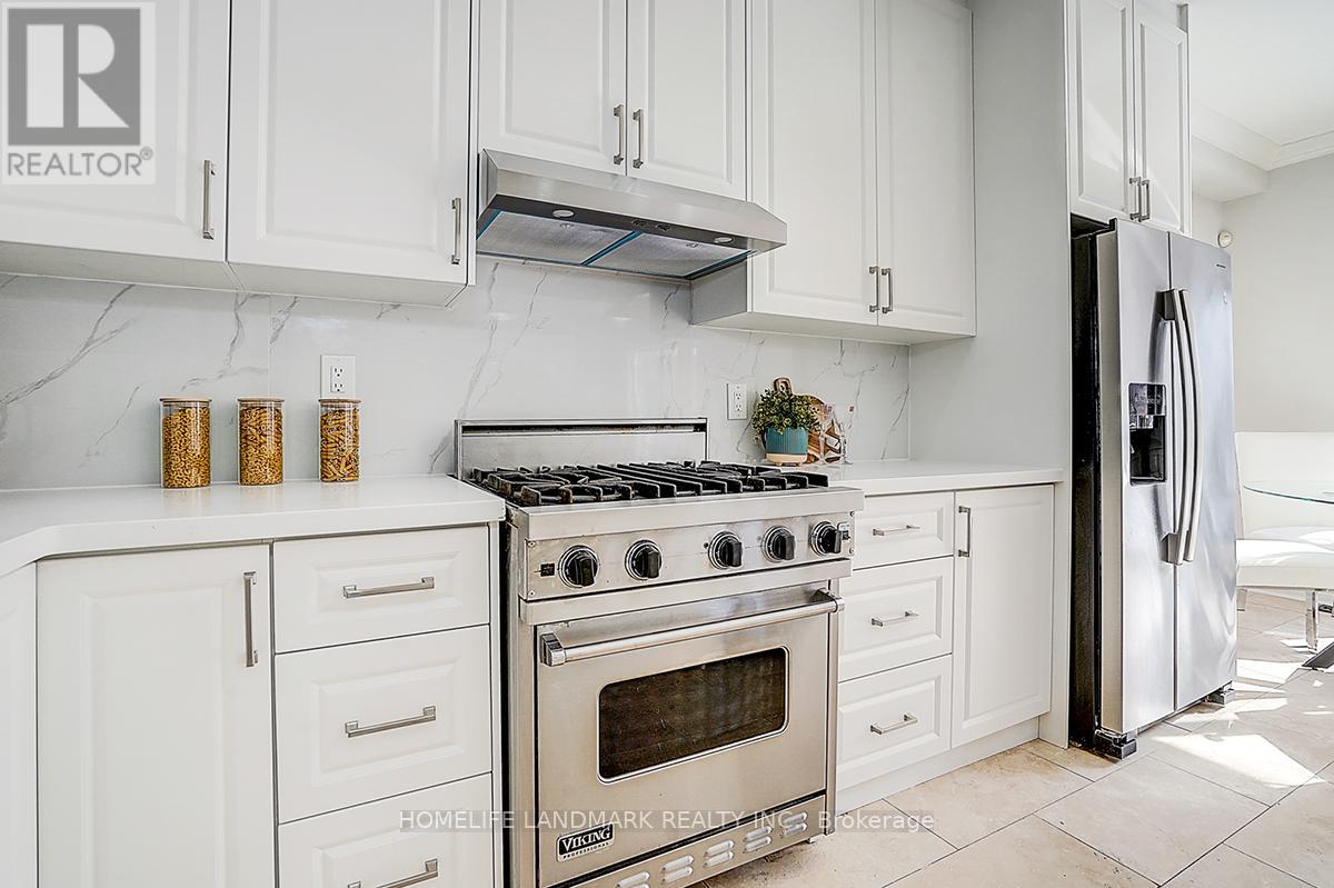 87 Castlemore Avenue, Markham, Ontario  L6C 2P7 - Photo 27 - N12791260