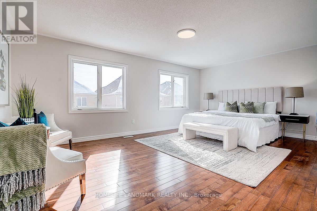 87 Castlemore Avenue, Markham, Ontario  L6C 2P7 - Photo 34 - N12791260