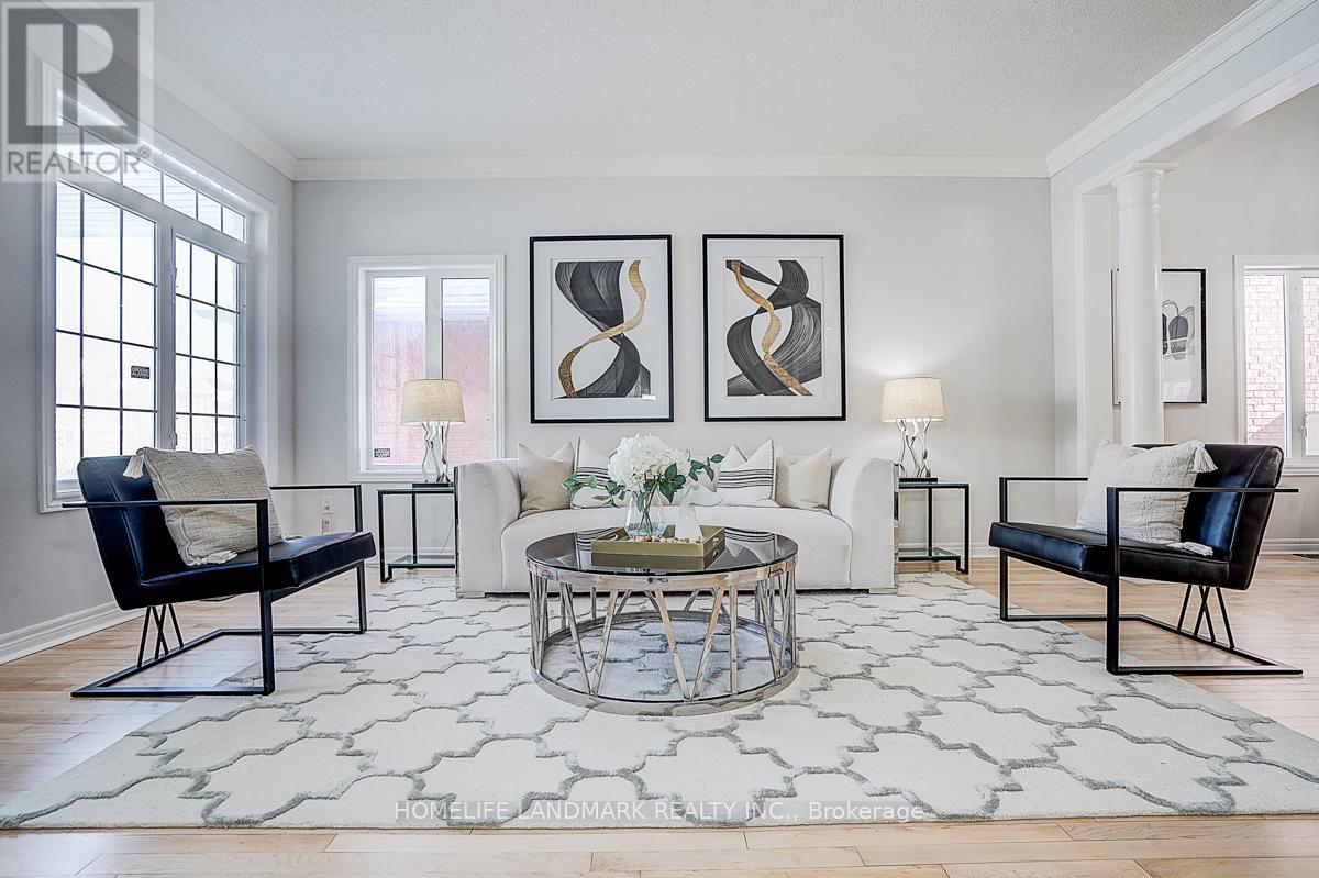 87 Castlemore Avenue, Markham, Ontario  L6C 2P7 - Photo 9 - N12791260