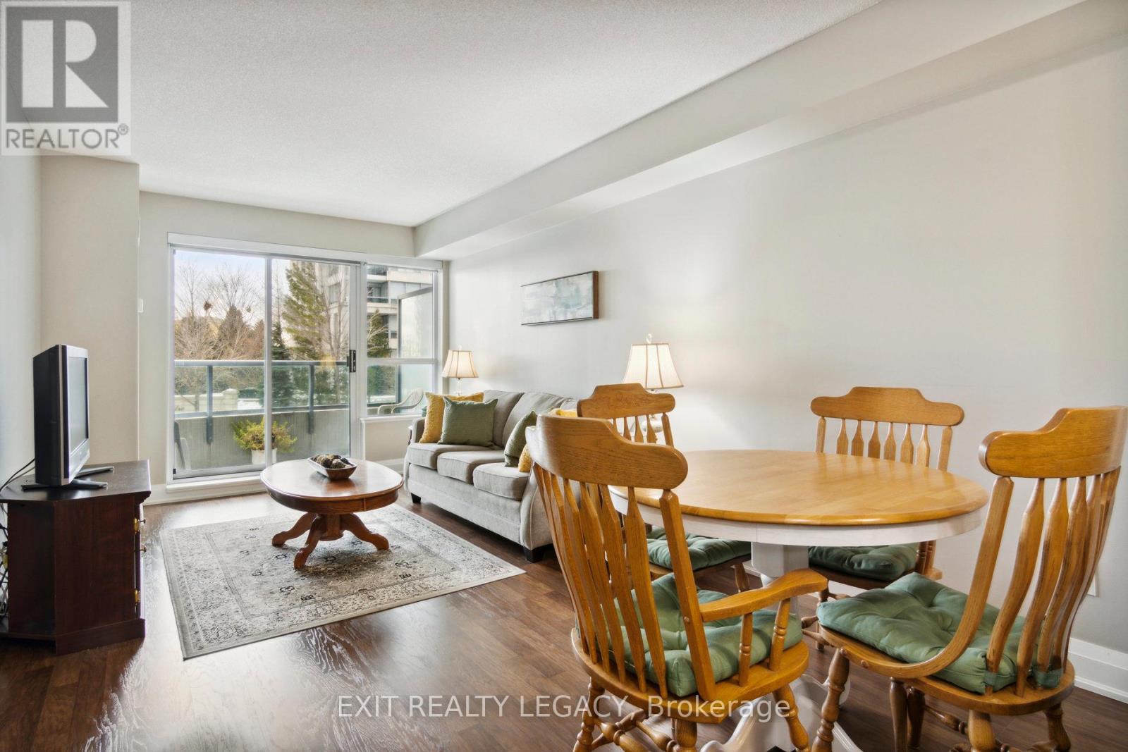 206 - 20 North Park Road, Vaughan, Ontario  L4J 0G7 - Photo 7 - N12791262