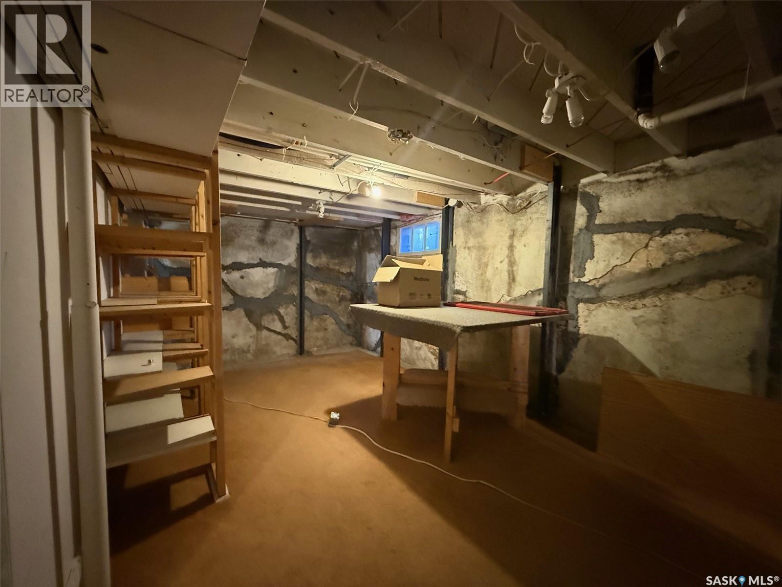 2451 Winnipeg Street, Regina, Saskatchewan  S4P 1H5 - Photo 20 - SK028610