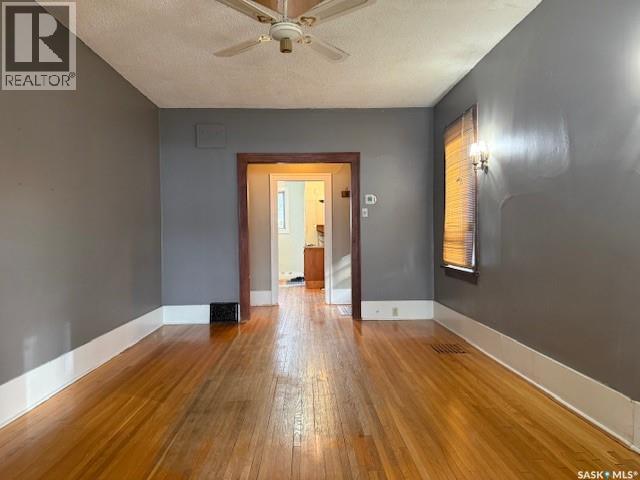 2451 Winnipeg Street, Regina, Saskatchewan  S4P 1H5 - Photo 4 - SK028610